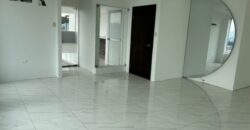 En Alquiler  Hermoso Penthouse en Lomas de Urdesa  – 3 Dormitorios