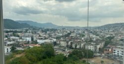 En Alquiler  Hermoso Penthouse en Lomas de Urdesa  – 3 Dormitorios