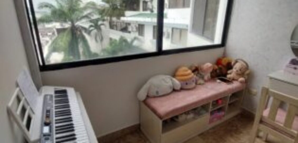 Departamento en alquiler en Lomas de Urdesa, 3 dormitorios más estudio