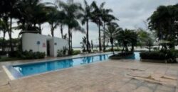 En Venta Departamento Amoblado de 2 dormitorios en Urb. River Towers, Samborondón