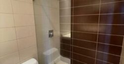 En Venta Departamento Amoblado de 2 dormitorios en Urb. River Towers, Samborondón
