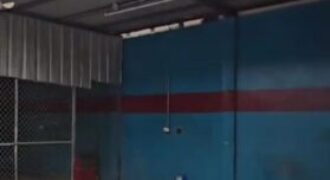 En Venta o Alquiler Bodega de 400m2 Galpon Esquinero en Mapasingue Este