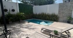 En Venta Departamento de 3 Dorm. en Jardines de Parque Magno