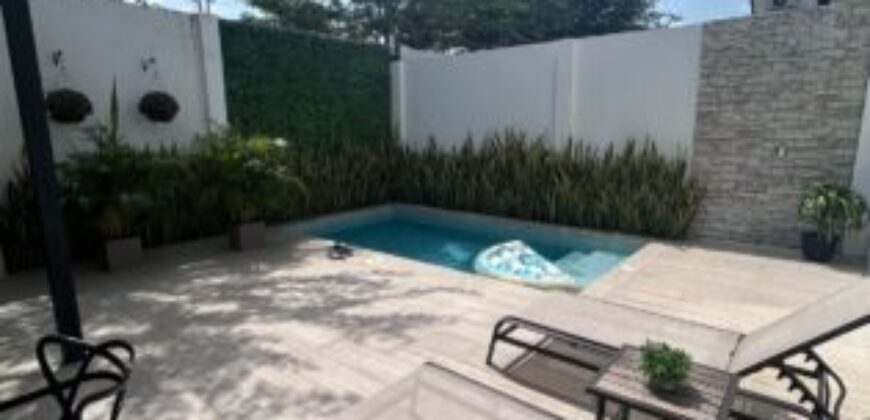 En Venta Departamento de 3 Dorm. en Jardines de Parque Magno