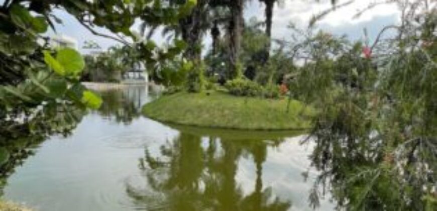 Amplia E Impecable Casa en Alquiler en Isla Mocolí con Vista Al Lago