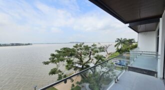 De Estreno Hermoso Departamento de 4 Dorm, Vista Al Río en Urb. Riona