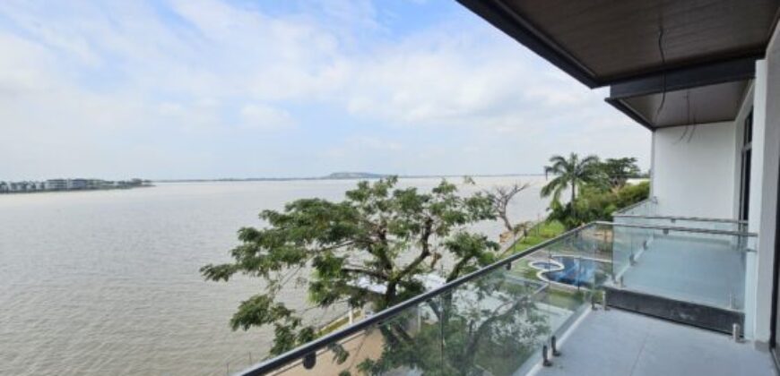 De Estreno Hermoso Departamento de 4 Dorm, Vista Al Río en Urb. Riona