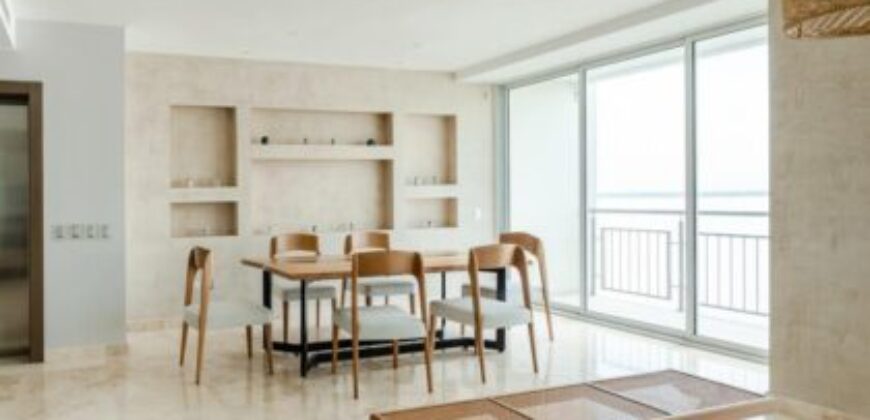 En Alquiler Departamento Full Amoblado y Remodelado en Blue Bay, Isla Mocoli