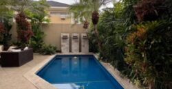 Se Vende Amoblada o Sin Amoblar, Hermosa Casa en Urb Río Grande