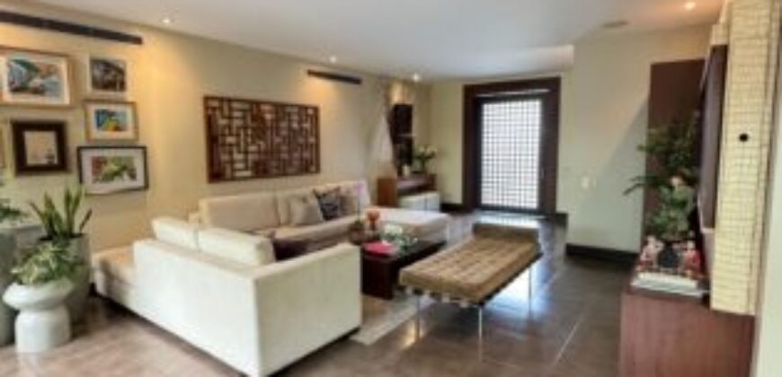 En Venta Casa de 3 Dorm. en Urb. Estancias del Río