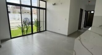 En Alquiler Departamento Planta Baja de Estreno en Samborondón Km 5