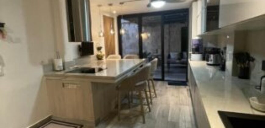 En Alquiler Linda y Moderna Casa de 3 Dorm Amplios y Luminosos en Ciudad Celeste