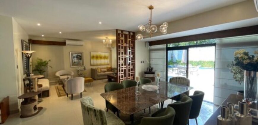 Casa Amoblada en Venta o Alquiler en Samborondón Km 4