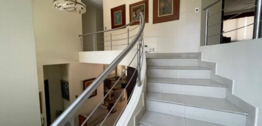 Casa Amoblada en Venta o Alquiler en Samborondón Km 4