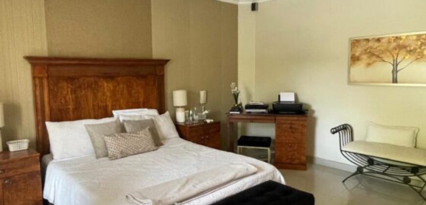 Casa Amoblada en Venta o Alquiler en Samborondón Km 4