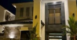 Espectacular Casa de 4 Dorm, Diseño Clásico, Isla Celeste