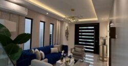 Espectacular Casa de 4 Dorm, Diseño Clásico, Isla Celeste