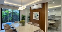 Espectacular Casa de 4 Dorm, Diseño Clásico, Isla Celeste