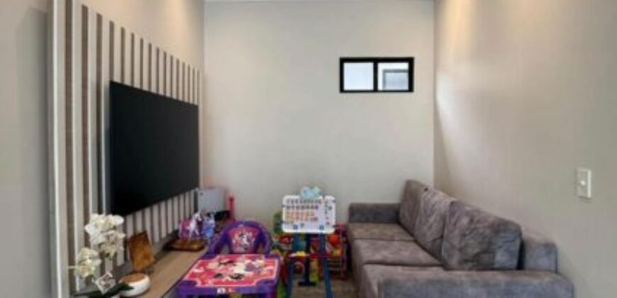 Espectacular Casa de 4 Dorm, Diseño Clásico, Isla Celeste