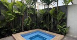 Espectacular Casa de 4 Dorm, Diseño Clásico, Isla Celeste