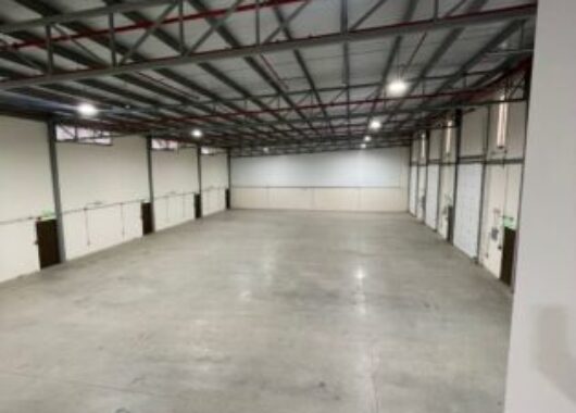 Bodega/ Oficina en Alquiler en Almax, Samborondón