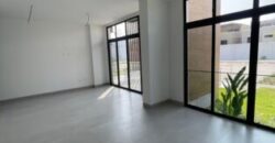 En Alquiler Departamento Planta Baja de Estreno 3 Dorm, en Samborondón Km 3