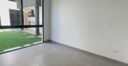 En Alquiler Departamento Planta Baja de Estreno 3 Dorm, en Samborondón Km 3