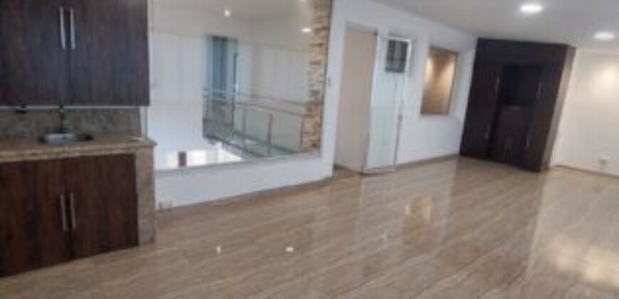 Amplia Casa de 4 Dorm. en Alquiler en Samborondón Km 3