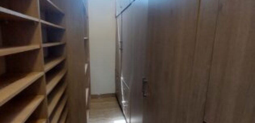 Amplia Casa de 4 Dorm. en Alquiler en Samborondón Km 3