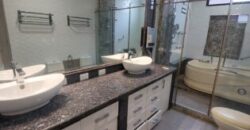 Amplia Casa de 4 Dorm. en Alquiler en Samborondón Km 3