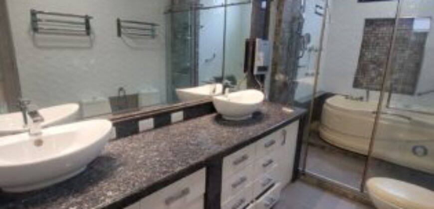 Amplia Casa de 4 Dorm. en Alquiler en Samborondón Km 3