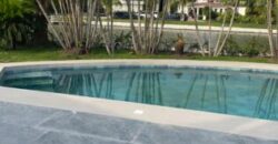 En Venta o Alquiler Hermosa Casa de Una Planta en Castelago con Vista Total Al Lago