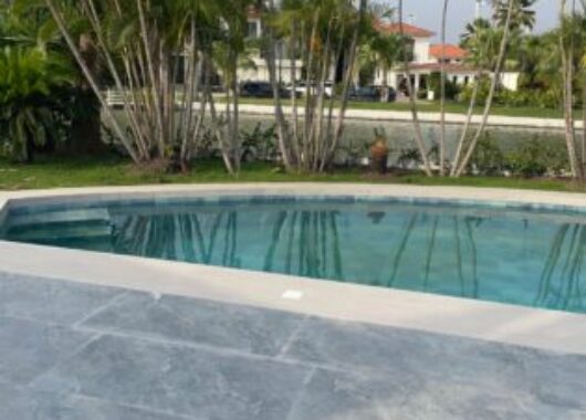 En Venta o Alquiler Hermosa Casa de Una Planta en Castelago con Vista Total Al Lago