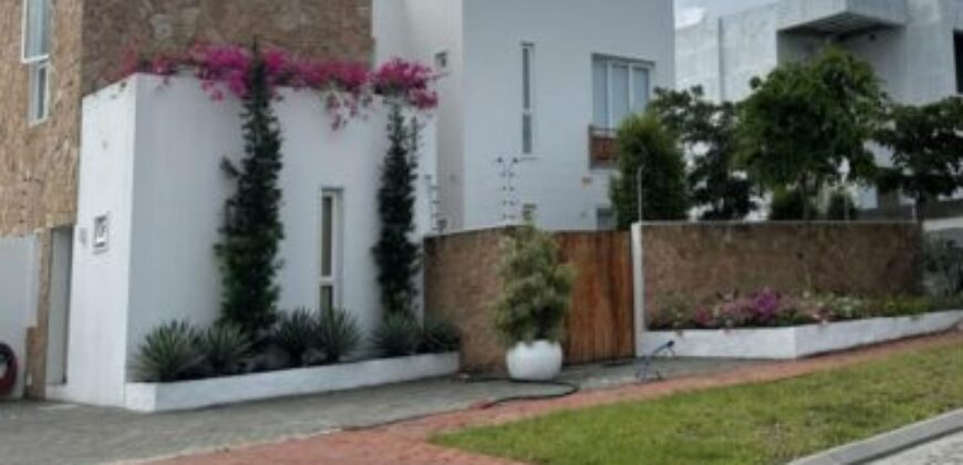 ¡Casa de 4 Dorm. de Estreno en Venta en Olón! ️estilo Mediterráneo