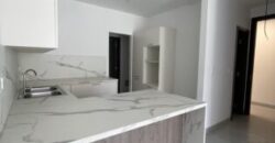 En Alquiler Departamento de 3 Dorm. de Estreno en Riona