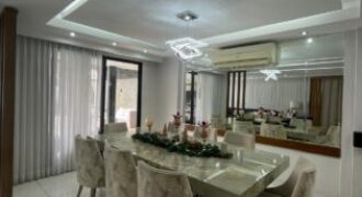 Hermosa Casa Remodelada de 3 Dorm. en Venta en El Km 2.5 de Samborondon