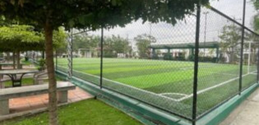 Hermosa Casa Remodelada de 3 Dorm. en Venta en El Km 2.5 de Samborondon