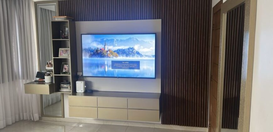 Hermosa Casa Remodelada de 3 Dorm. en Venta en El Km 2.5 de Samborondon