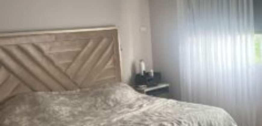 Hermosa Casa Remodelada de 3 Dorm. en Venta en El Km 2.5 de Samborondon