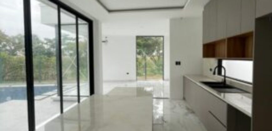 Hermosa Casa de 3 Dorm. Lista Para Estrenar en Isla Celeste\estribor