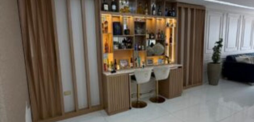 Hermosa Casa Remodelada de 3 Dorm. en Venta en El Km 2.5 de Samborondon