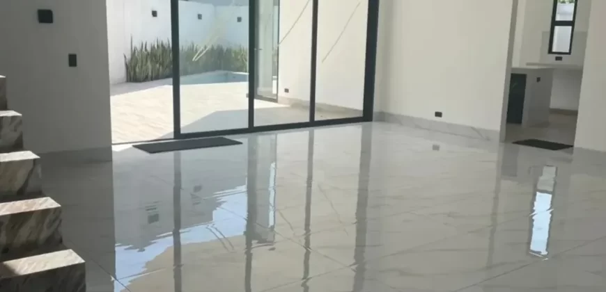 En Venta Casa de Estreno en Isla Mocolí Urb. Blue Bay