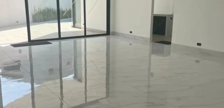 En Venta Casa de Estreno en Isla Mocolí Urb. Blue Bay