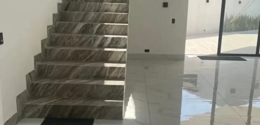 En Venta Casa de Estreno en Isla Mocolí Urb. Blue Bay