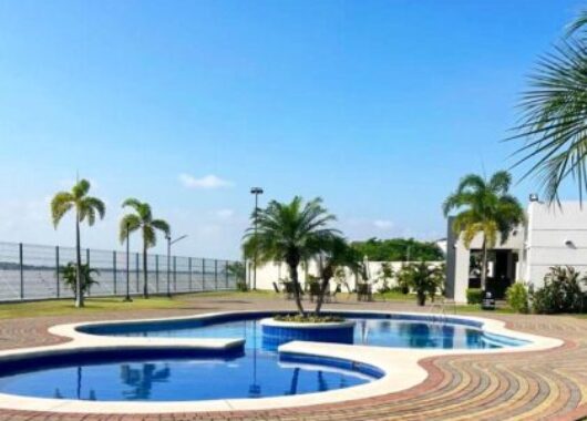 Terreno de 556 m² en Venta en Samborondon, Isla Mocoli Urb. Sotavento