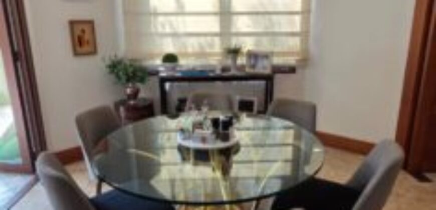 Hermosa Casa en Venta de 4 Dorm., Km 6 Vía Samborondón