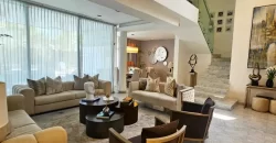 En Venta Hermosa Casa de 3 Dorm. Moderna y Remodelada, Isla Mocoli