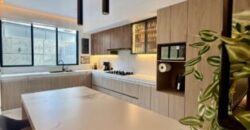 Moderna Casa en Venta de 3 Dorm. en Isla Celeste, Estribor