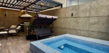 Moderna Casa en Venta de 3 Dorm. en Isla Celeste, Estribor