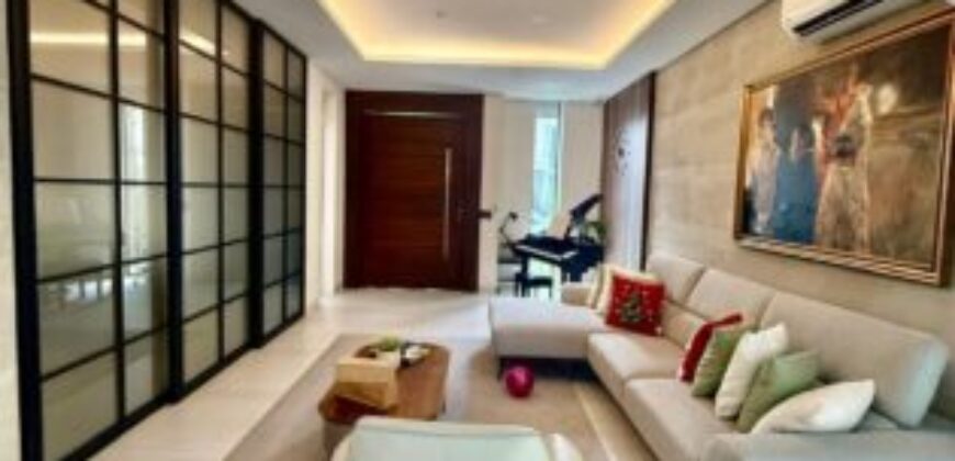 Moderna Casa en Venta de 3 Dorm. en Isla Celeste, Estribor